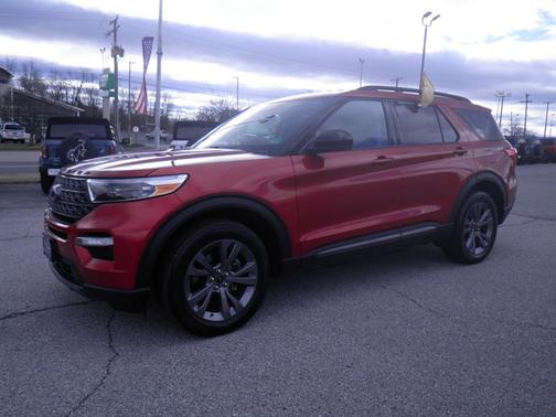 2024 Ford Explorer XLT
