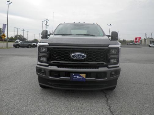 2023 Ford F-250 XLT
