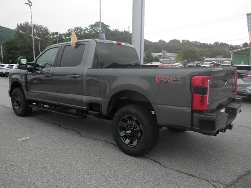 2023 Ford F-250 XLT
