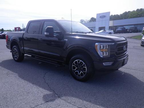 AGATE BLACK METALLIC 2023 Ford F-150 XLT