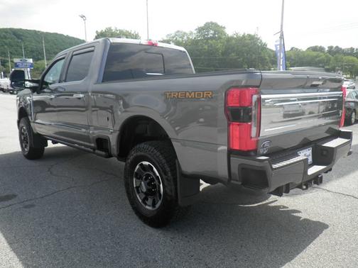 CARBONIZED GRAY 2024 Ford F-350 PLATINUM