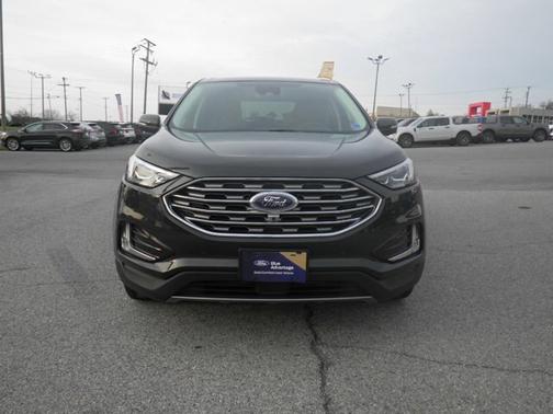 FORGED GREEN 2024 Ford Edge TITANIUM