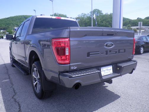 CARBONIZED GRAY METALLIC 2023 Ford F-150 XLT