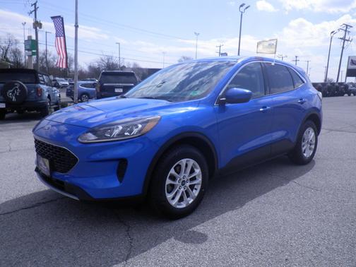 2020 Ford Escape SE