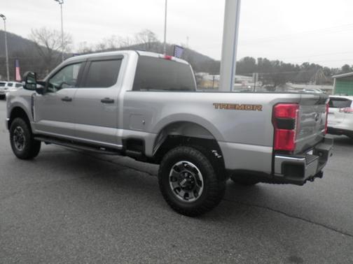 2024 Ford F-350 XLT