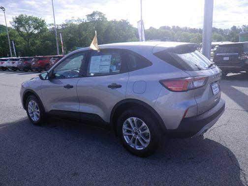 2022 Ford Escape S