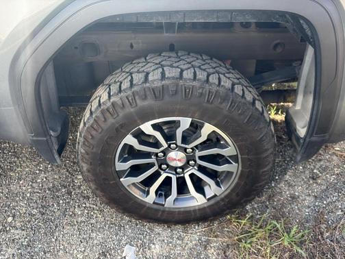 Satin Steel Metallic 2021 GMC Sierra 1500 AT4