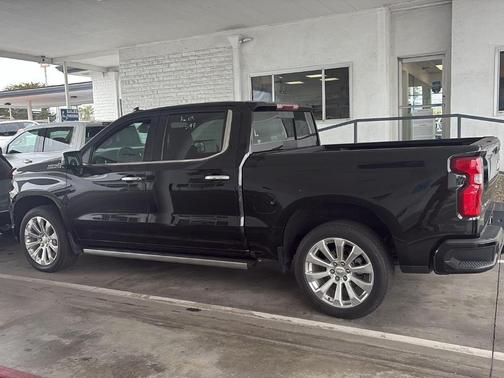 2022 Chevrolet Silverado 1500 Limited High Country