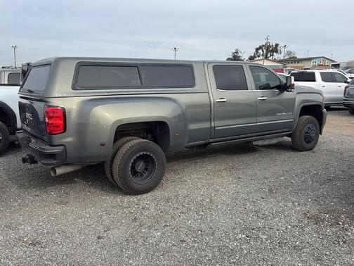Mineral Metallic 2018 GMC Sierra 3500 Denali