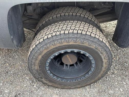 Mineral Metallic 2018 GMC Sierra 3500 Denali