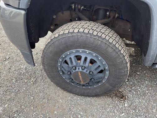 Mineral Metallic 2018 GMC Sierra 3500 Denali