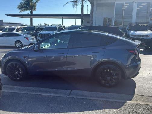 2022 Tesla Model Y Long Range