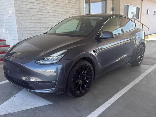 2022 Tesla Model Y Long Range