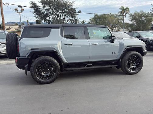 2025 GMC HUMMER EV SUV 3X