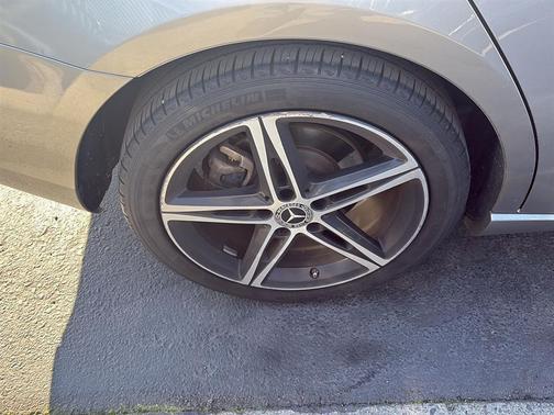 2019 Mercedes-Benz A-Class A 220