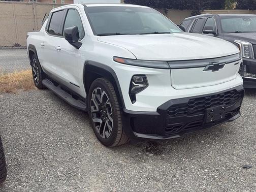 Summit White 2024 Chevrolet Silverado EV RST