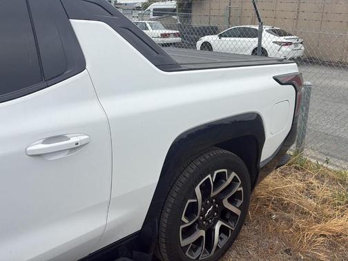 Summit White 2024 Chevrolet Silverado EV RST
