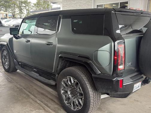 Green Matte 2024 GMC HUMMER EV SUV 3X