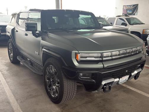 Green Matte 2024 GMC HUMMER EV SUV 3X
