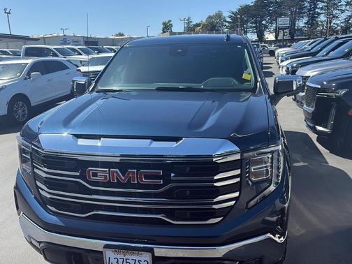 Pacific Blue Metallic 2023 GMC Sierra 1500 SLT