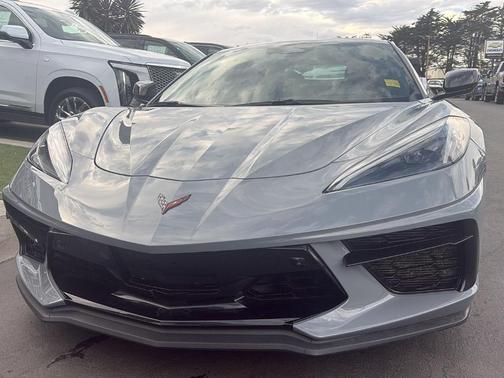 Sea 2024 Chevrolet Corvette Stingray w/2LT