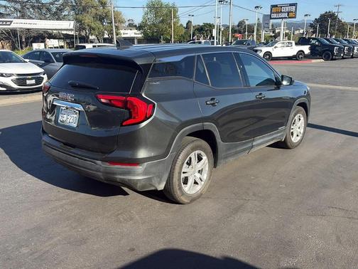 2020 GMC Terrain SLE