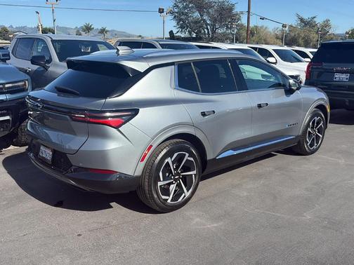 Sterling Gray Metallic 2024 Chevrolet Equinox EV LT