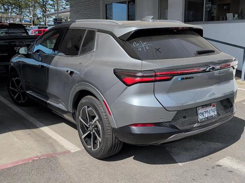2024 Chevrolet Equinox EV LT