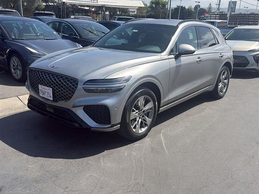Savile Silver 2022 Genesis GV70 3.5T Sport