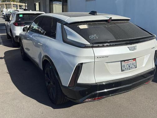 2024 Cadillac LYRIQ Sport