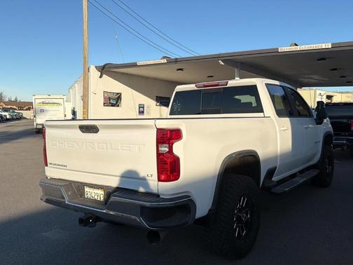 Summit White 2024 Chevrolet Silverado 2500 LT