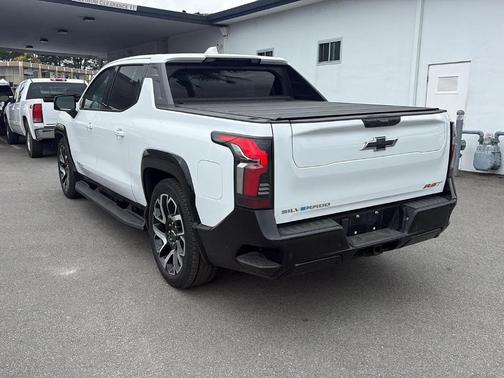Summit White 2025 Chevrolet Silverado EV RST