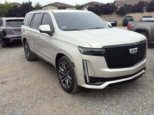 2023 Cadillac Escalade Sport