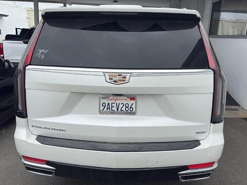 Crystal White Tri-Coat 2022 Cadillac Escalade ESV Premium Luxury Platinum