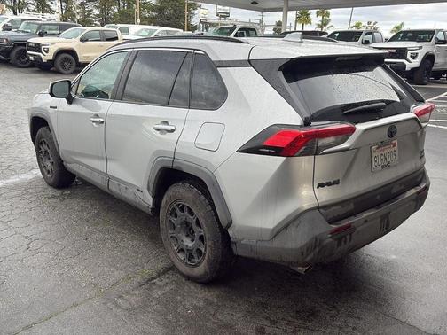 2019 Toyota RAV4 Hybrid XLE