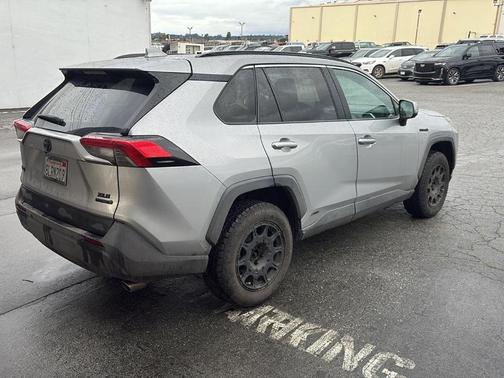 2019 Toyota RAV4 Hybrid XLE