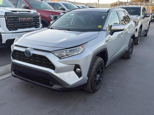 2019 Toyota RAV4 Hybrid XLE