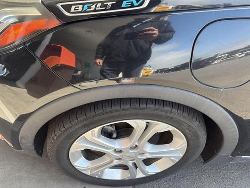 2017 Chevrolet Bolt EV LT