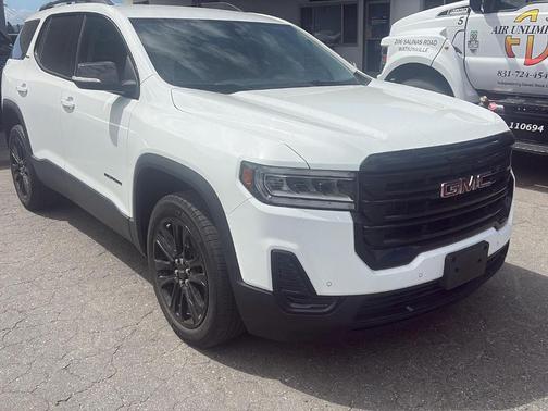 Summit White 2023 GMC Acadia SLE