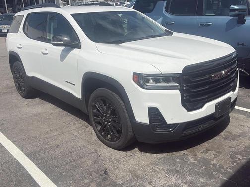 Summit White 2023 GMC Acadia SLE
