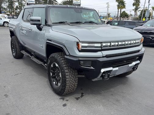 Meteorite Metallic 2025 GMC HUMMER EV Pickup 3X