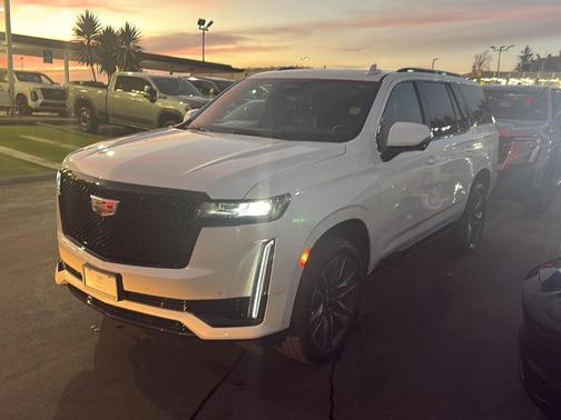 2024 Cadillac Escalade Sport Platinum