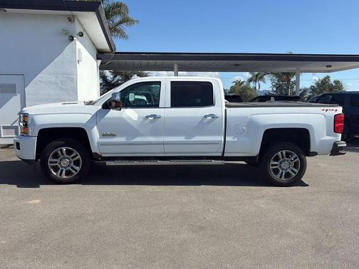 2015 Chevrolet Silverado 2500 High Country