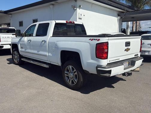 2015 Chevrolet Silverado 2500 High Country