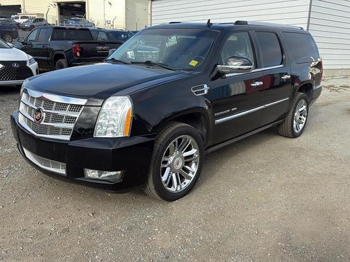 2013 Cadillac Escalade ESV Platinum Edition