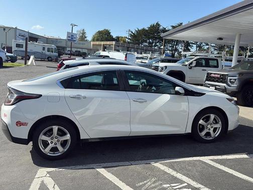 2017 Chevrolet Volt LT