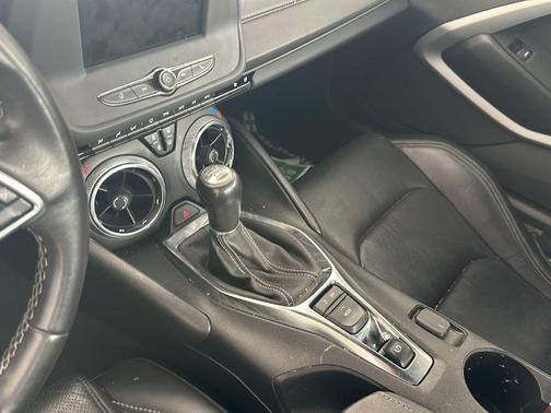 2023 Chevrolet Camaro 2LT