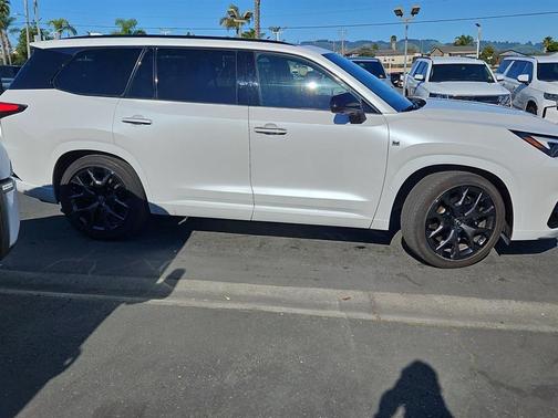 2024 Lexus TX 500h TX 500H F