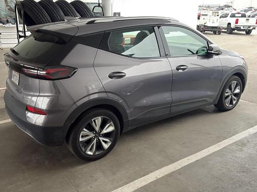 2022 Chevrolet Bolt EUV LT