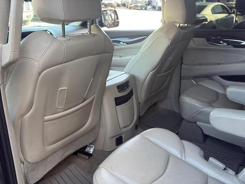 Dark Granite Metallic 2017 Cadillac Escalade ESV Luxury